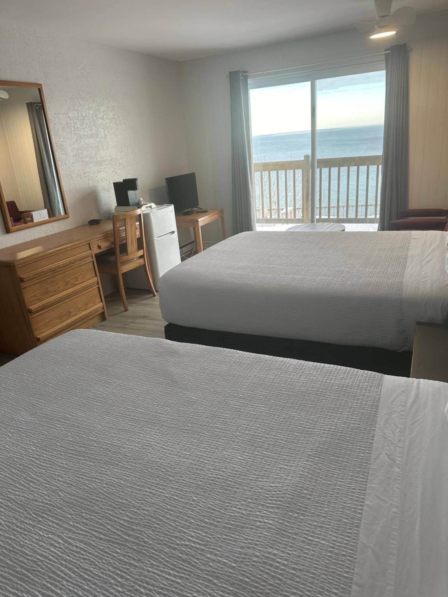 Motel Carleton Sur Mer Ngoại thất bức ảnh