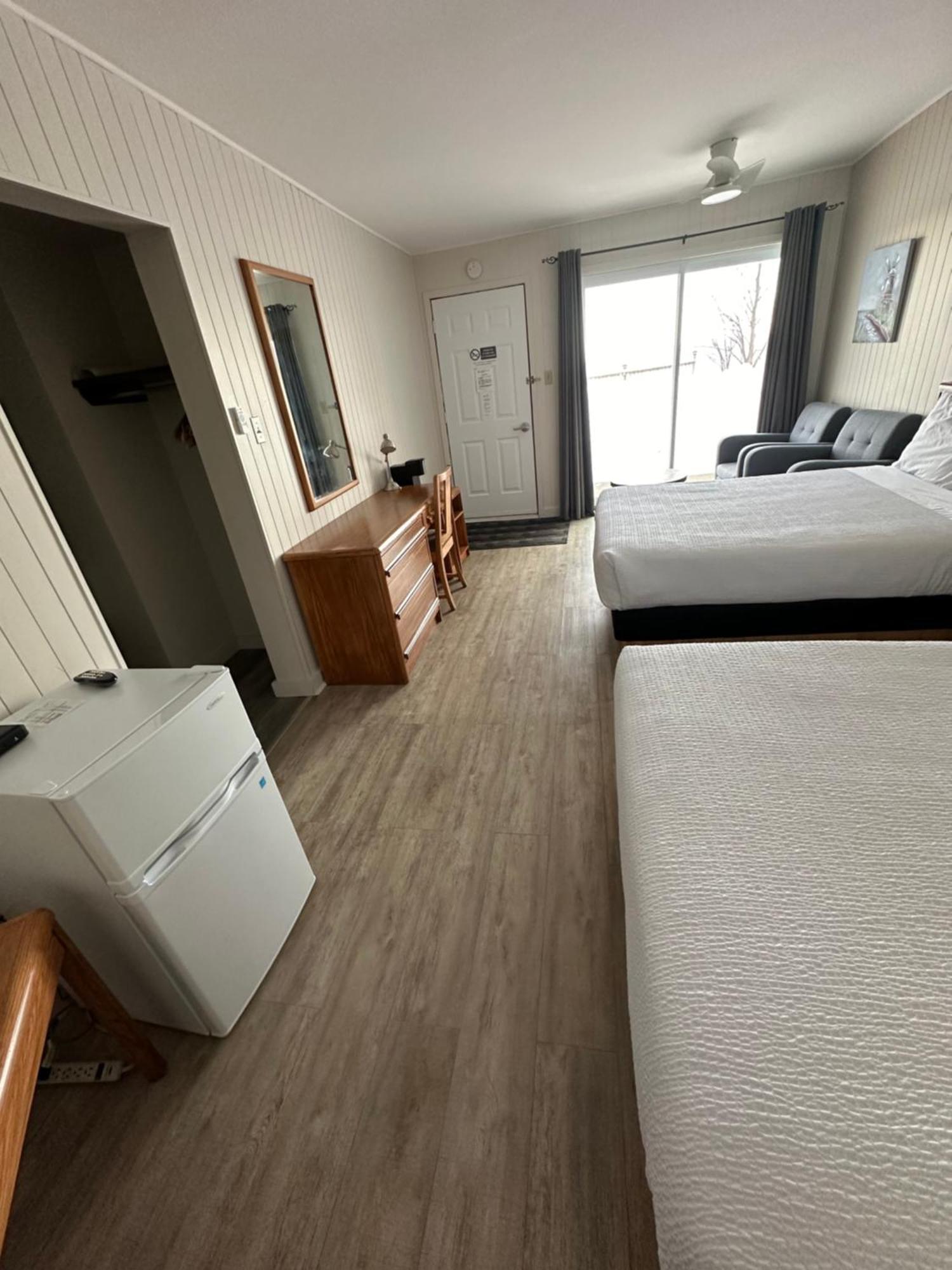 Motel Carleton Sur Mer Ngoại thất bức ảnh