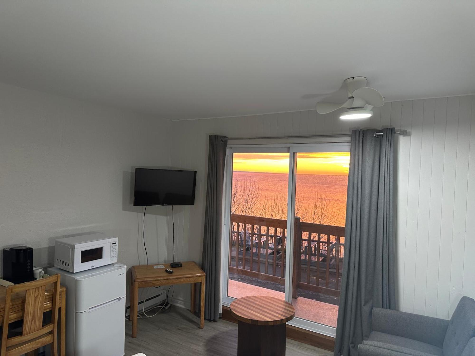 Motel Carleton Sur Mer Ngoại thất bức ảnh