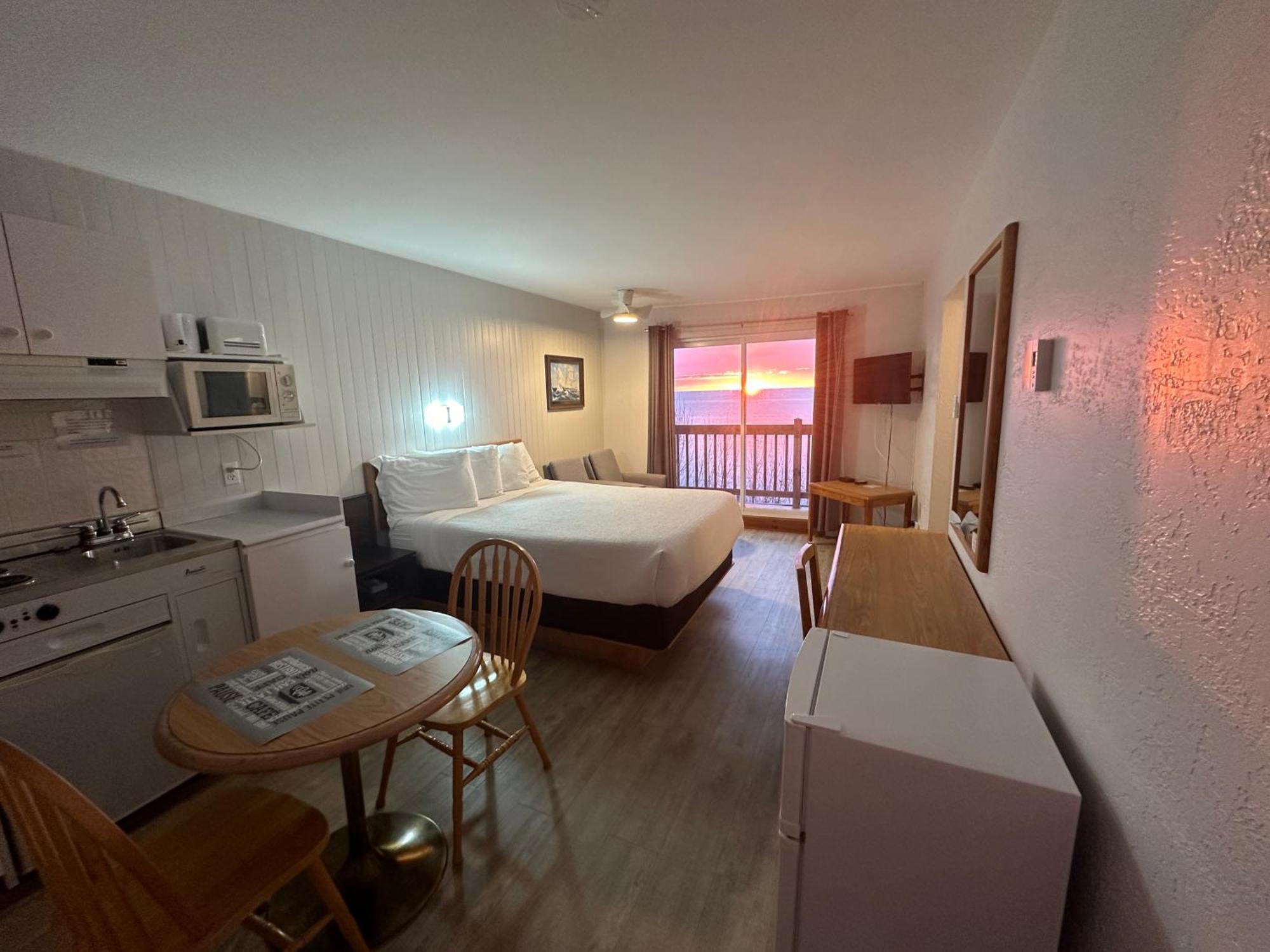Motel Carleton Sur Mer Ngoại thất bức ảnh